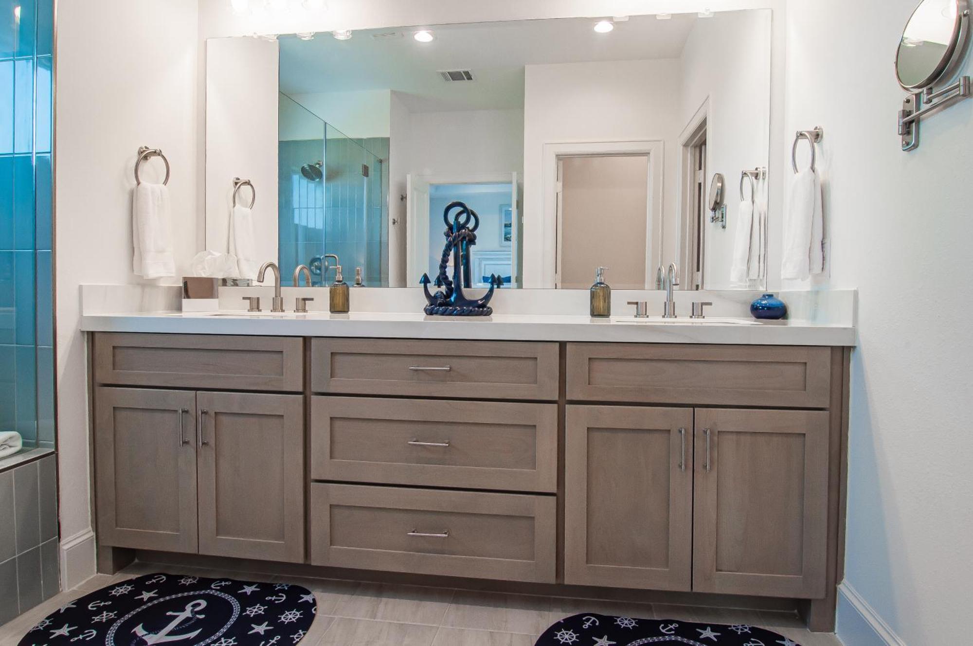 Beach House W Water Views & New Pool Holiday home Galveston